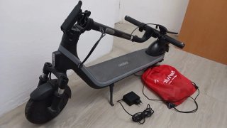 Patinete Eléctrico Ninebot + Cargador