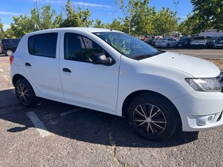 Dacia Sandero 2014
