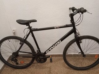 Bicicleta BTWIN Rockrider Negra