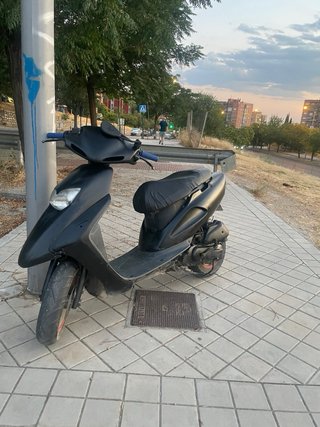 Honda SFX 49cc Scooter Negra
