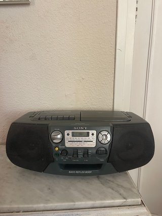 Sony CFD-V21L Radio CD Cassette Vintage