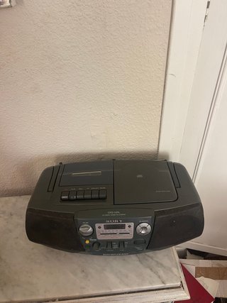 Sony CFD-V21L Radio CD Cassette Vintage