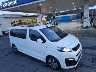 Peugeot Traveller 2018