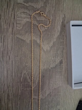 Cadena de oro y cruz de 9kl NUEVA