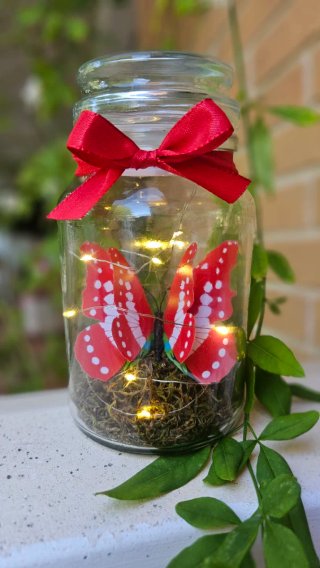 Bote Decorativo Mariposa con Luces