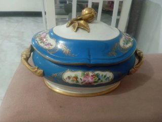 Sopera Vintage de Porcelana Azul y Dorada
