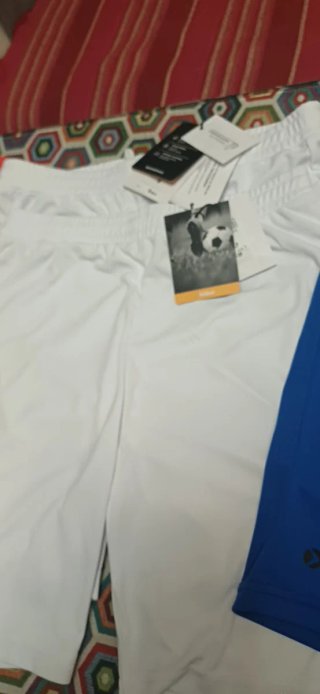 Lote 4 Pantalones Cortos boomerang  Deportivos