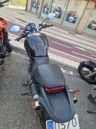 Ducati 695 Naked Negra