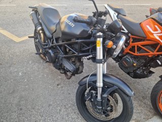 Ducati 695 Naked Negra