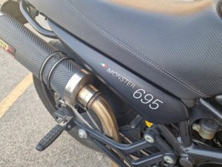 Ducati 695 Naked Negra