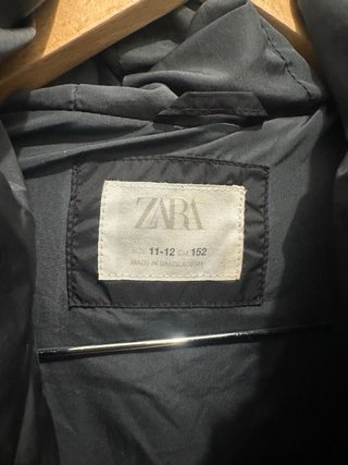 Chaqueta ZARA niño negra Talla 11-12