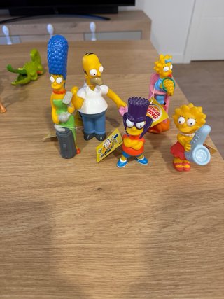Figuras Disney, Simpsons y Rugrats