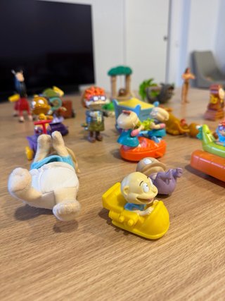 Figuras Disney, Simpsons y Rugrats