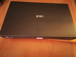 LG gram 14Z90RU Intel i5 16GB RAM 1TB SSD