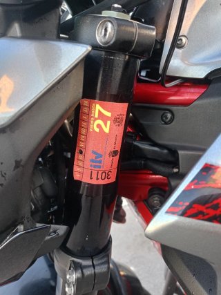 Kawasaki Z900 Negra/Roja
