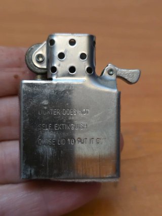 Mechero Metálico Souvenir Sevilla Estilo Zippo