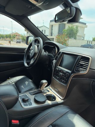 Jeep Cherokee 2016