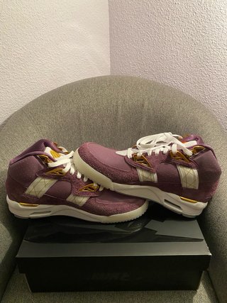 Nike Air Trainer SC SP Pro purple