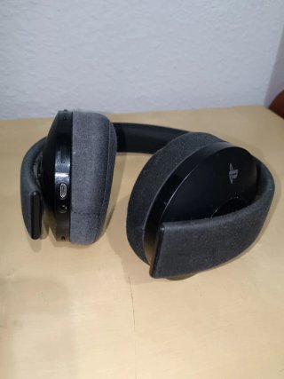 Auriculares Inalámbricos Sony Gold PS4/PS5