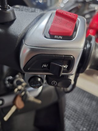 PIAGGIO MP3 500 2019 17.000KM PRACTICAMENTE NUEVA