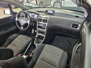 Peugeot 307 cabrio,1.6 gasolina 110cv,unica dueña.