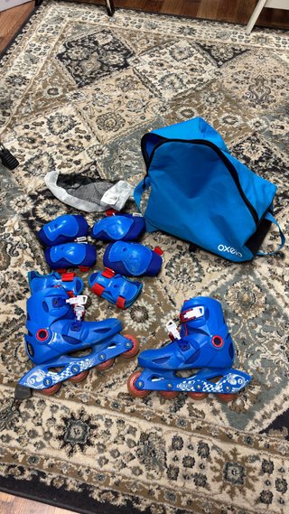 Patines en línea Oxelo azules con protecciones
