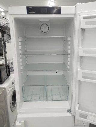 NEVERA MARCA LIEBHERR Altura 1.80+60cm