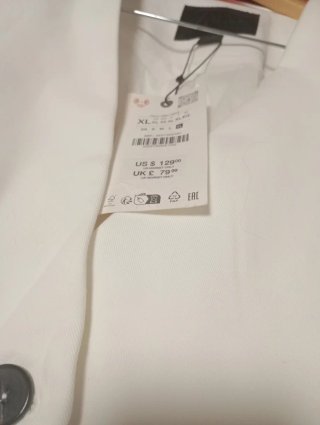 Chaqueta Zara Blanca Entallada