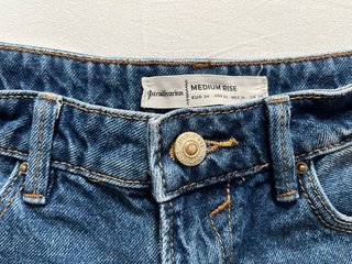 Shorts vaqueros Stradivarius talla 34