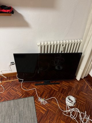 Televisor JVC 50 4K UHD