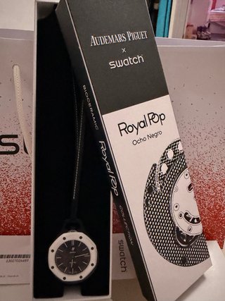 Swatch X Audemars Piguet Royal Pop (panda)