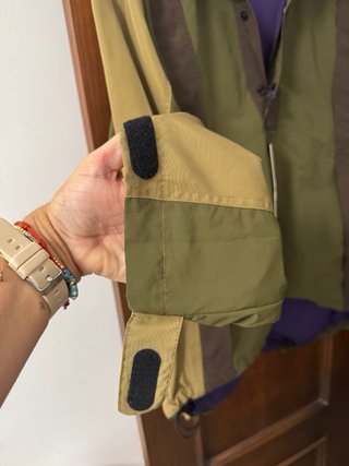 Chaqueta impermeable ZARA