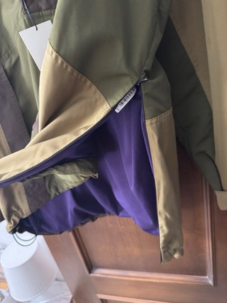 Chaqueta impermeable ZARA