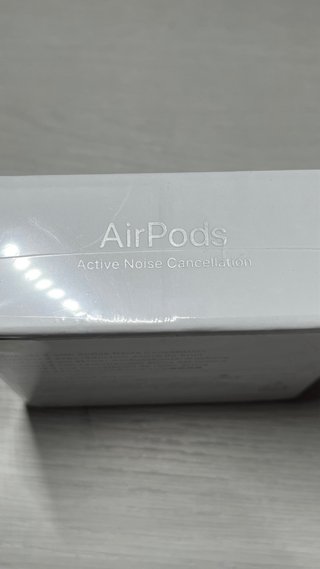 Apple AirPods (4ª gen) Blancos