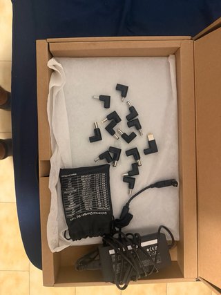 Ordenador ASUS gris nuevo