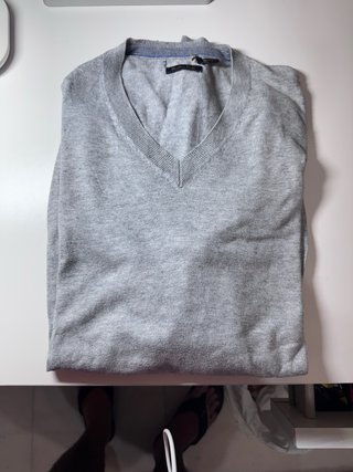 Jersey Massimo Dutti de punto fino en color gris