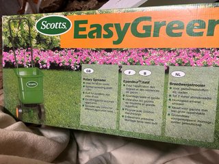 Scotts EasyGreen Rotary Spreader