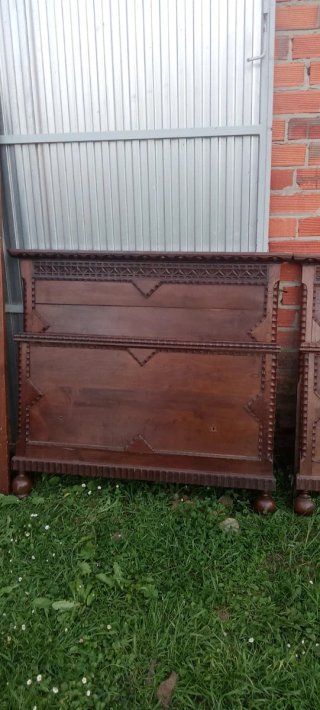 2 Camas Madera Castaño 105cm,Completas,