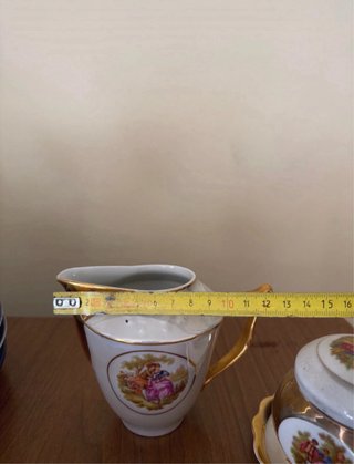 Juego Café y Joyero Porcelana Detalles En Oro