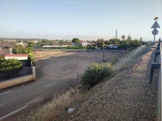 Parcela de terreno urbano