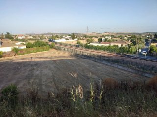 Parcela de terreno urbano