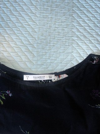 Blusa Oversize Floral Pull&Bear Talla L