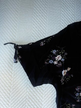 Blusa Oversize Floral Pull&Bear Talla L