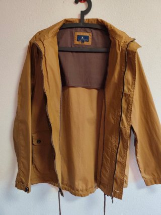 Chaqueta de chico talla XL de Lloid's.