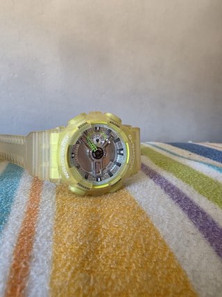 Reloj Casio G-Shock Amarillo y Verde