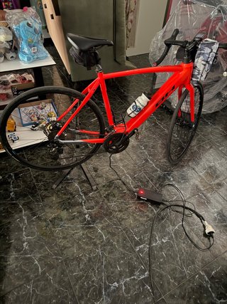 Bicicleta Eléctrica Gravel/Carretera BH Roja