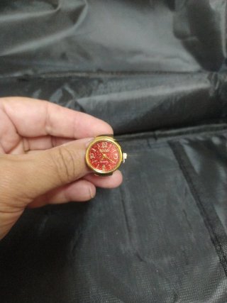 Anillo Reloj  Dorado y Rojo