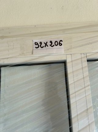 Puerta blanca con 92x206