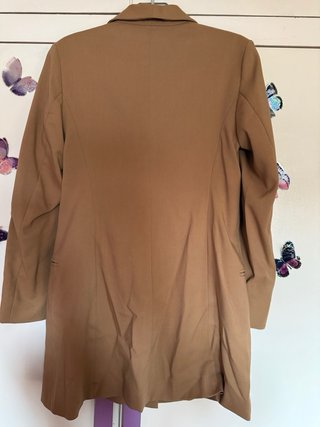 Gabardina Stradivarius Marrón