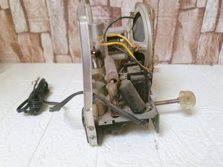 Radio antigua válvulas baquelita época vintage